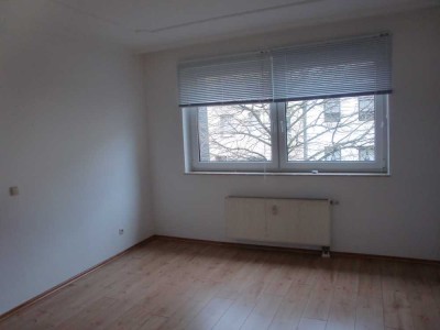 Schöne und gepflegte 3-Raum-Wohnung mit Balkon in Stolberg (Rheinland)