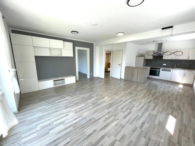 Barrierefreie Erdgeschoßwohnung mit Terrasse und Garten