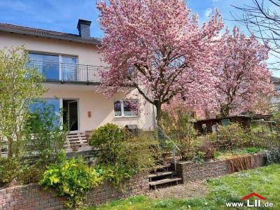 Gepflegtes Einfamilienhaus in ruhiger Sackgassen-/Feldrandlage