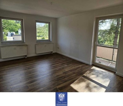 Königsbrück! Frisch renovierte 2-Zimmerwohnung mit Balkon im Neubau!