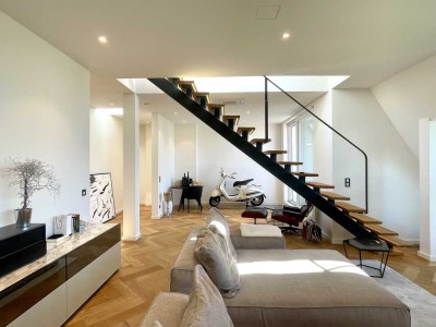 Exklusives 4-Zimmer-Penthouse mit Dachterrasse & Whirlpool – teil­möbliert