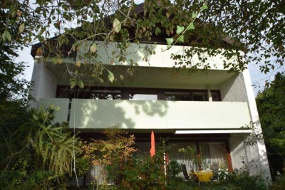 4-Zimmer-Wohnung mit 2 Balkone und Stellplatz in Sandweier