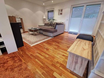 Haus im Haus - Maisonette mit unverbaubarem Mondseeblick und öffentlichem Seezugang