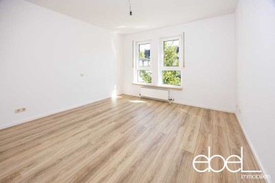 OFFENBACH I WILHEMSPLATZ I 2- ZIMMER WOHNUNG I BALKON I AUFZUG