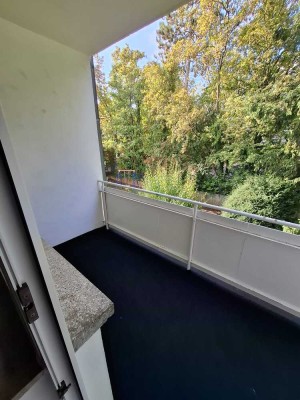 3 ZKB mit Balkon in ruhiger, stadtnaher Lage
