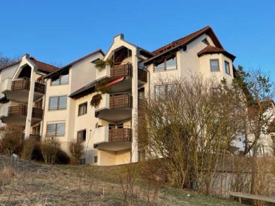 Lichtdurchflutete 4-Zimmer-Maisonette-Wohnung!  Wohnen mit grandiosen Ausblick!