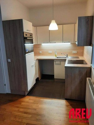 FREUNDLICHE 1 ZIMMERWOHNUNG IM ZENTRUM VON LINZ