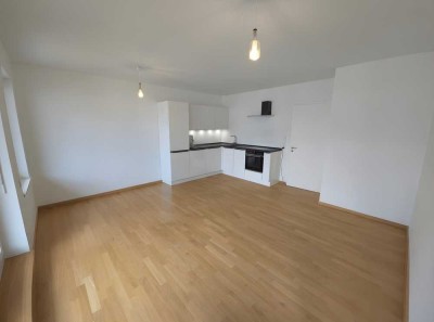 Helle 2-Zimmer Wohnung mit Balkon im 1. OG in Reislingen