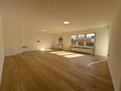 NEU! Erstbezug nach Renovierung! Moderne 2-Zimmer-Wohnung mit großer Südterrasse in 85386 Eching