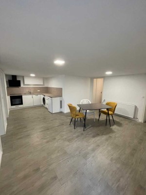 Ansprechende 2,5-Zimmer Wohnung mit gehobener Ausstattung in Heilbronn-Biberach