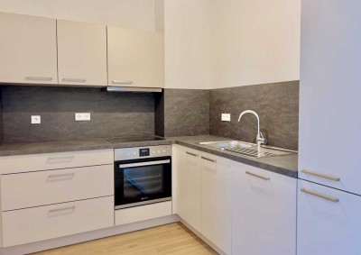 2,5 Zi. Apartment mit EINBAUKÜCHE in Hannover Kronsrode: Loggia, Fußbodenheizung, Lift, Tiefgarage