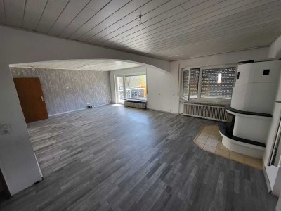 Charmante 3-Zimmer-Wohnung mit neuer EBK