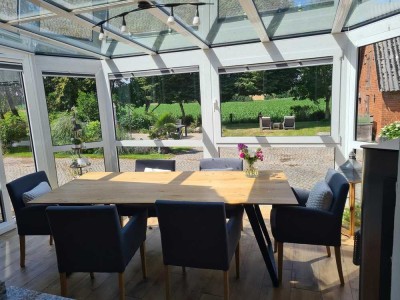 Liebevoll sanierter Resthof mit Praxis, Scheune, Stall und optional bis zu 11,4 ha Ackerland