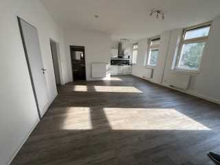 2 Zimmer Küche Bad zu vermieten