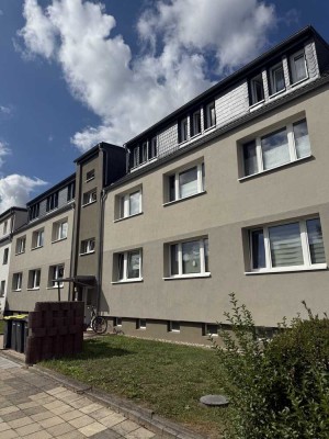 Frisch sanierte 2-Zimmer Wohnung mit Balkon im 1. OG in Dessau-Roßlau (Ziebigk)