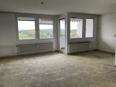 Tolle Aussicht - 3 Zimmer mit Balkon und TG Stellplatz Sindelfingen