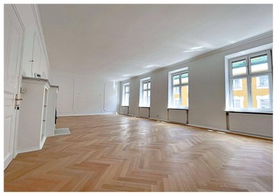 Großzügige 4 Zimmer Altbauwohnung im Andrä Viertel Salzburg Stadt
