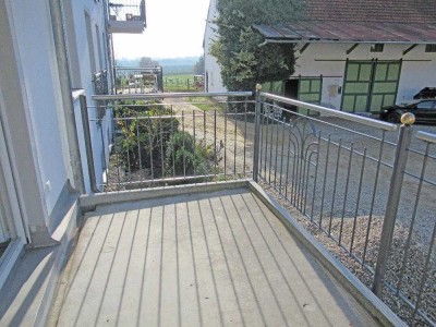 Schöne, großzügige 4-Zimmer-Wohnung mit Balkon
