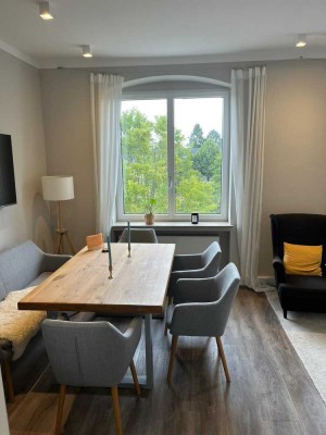 Moderne, renovierte Altbauwohnung in zentraler Lage in Wersten