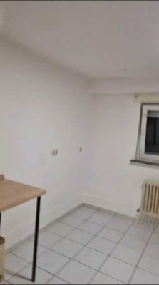 Stilvolle, gepflegte 2-Zimmer-Souterrain-Wohnung in Rheinstetten