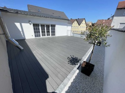 Saniertes und sehr großes EFH im Zentrum von Regenstauf