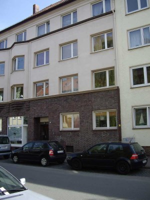 Döhren, 3.OG; 3-Zi.,Kü.+Bad m.Fenster,Balkon,3.OG, ca. 74 m², € 840.- + NK, zum 01. 11. 2025