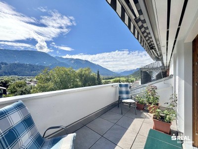 Hochwertig 3-Zimmer-Dachgeschosswohnung, mit Balkon und Doppelgarage!