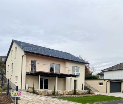 Luxuriöses Einfamilienhaus mit 5 Zimmern in Marktbreit