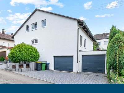 Viel Raum für euch – modernes Zweifamilienhaus direkt am Feldrand KEINE Maklerprovision