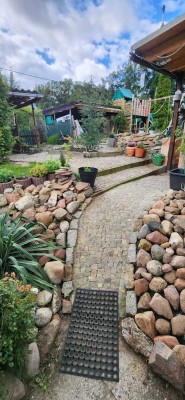 Zwei Bungalows auf diesem Grundstück !