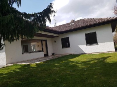 Geräumiges 4-Zimmer Haus in Adelshofen mit Garten