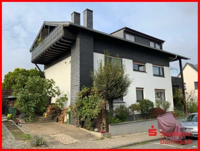 Gepflegte 4-Zimmer-Wohnung mit parkähnlichem Garten in ruhiger Lage