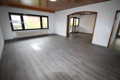 Geräumige 4,5-Zimmer-Wohnung mit Balkon in Rauenberg