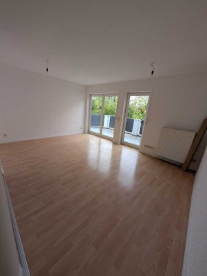Renovierte 3-Zimmer-Wohnung mit Balkon in Koblenz-Metternich Neubaugebiet