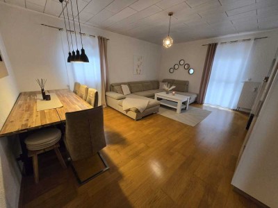 Stilvolle 4-Zimmer-Terrassenwohnung mit gehobener Innenausstattung mit EBK in Affing OT Mühlhausen