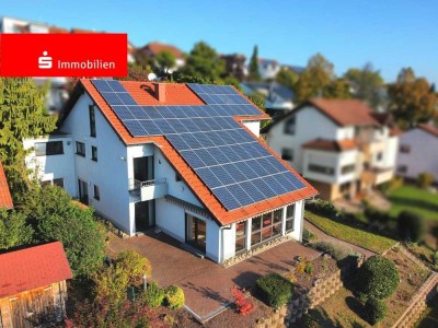 Energieeffizienz trifft Großzügigkeit. Ein besonderes Traumhaus in sonniger Lage.