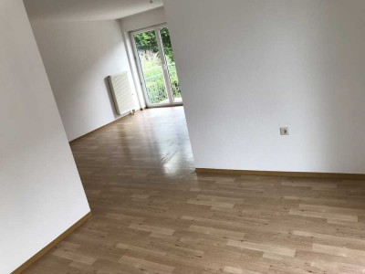 Schöne 2 Zimmerwohnung mit 2 Balkone in Niederstetten zu vermieten