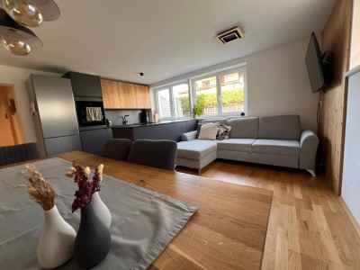 Moderne 3-Zimmerwohnung mit Garten