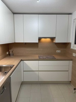 3-Zimmer-Wohnung mit moderner Einbauküche in Böblingen ab dem 01.11.2025 zu vermieten