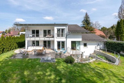 Familienfreundliches Einfamilienhaus mit idyllischem Garten in ruhiger Lage