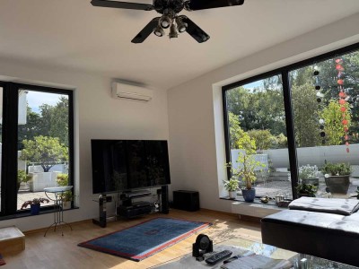 Terrassen-Wohnung