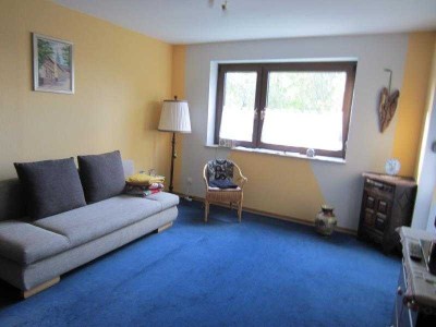 Weinstadt Beutelsbach schöne 2 Zi WHG mit 39qm, Balkon, Tg stellplatz sonnig