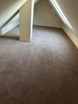 Charmante 2-Zimmer Dachgeschosswohnung, frisch saniert in Ahlen