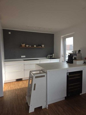 Moderne lichtdurchflutete 4-ZKB-Wohnung im Herzen von Schifferstadt!