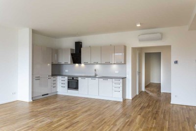 Familienwohnung zum Wohlfühlen! Klimaanlage & EBK & Abstellraum