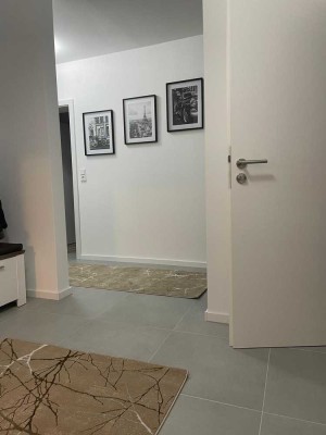 Geschmackvolle 4-Raum-Wohnung mit gehobener Innenausstattung mit Einbauküche in Ramstein-Miesenbach