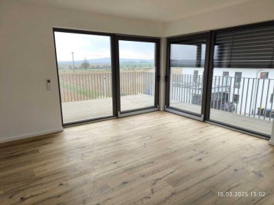 Exklusive 2-Zimmer Penthousewohnung mit EBK in ruhiger Feldlage