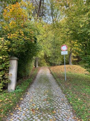 GRUNDSTÜCK MIT EFH-PROJEKT AM STADTPARK