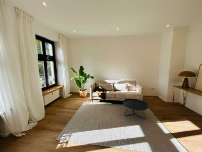 Exklusive 2-Zimmer-Wohnung , kernsaniert