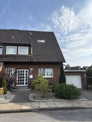 Modernisierte DHH mit gehobener Ausstattung in Halle / Künsebeck